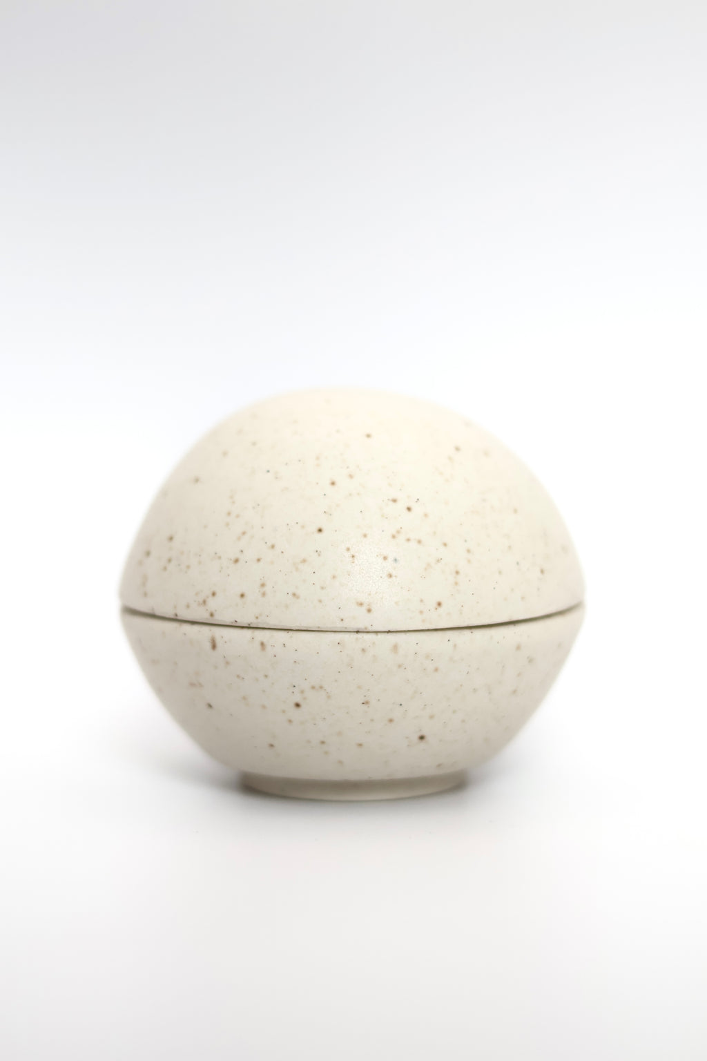 PORCELAIN FORM No. III