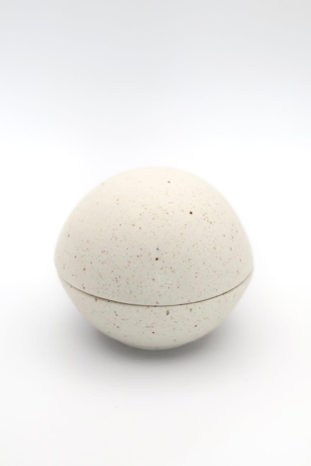 PORCELAIN FORM No. III