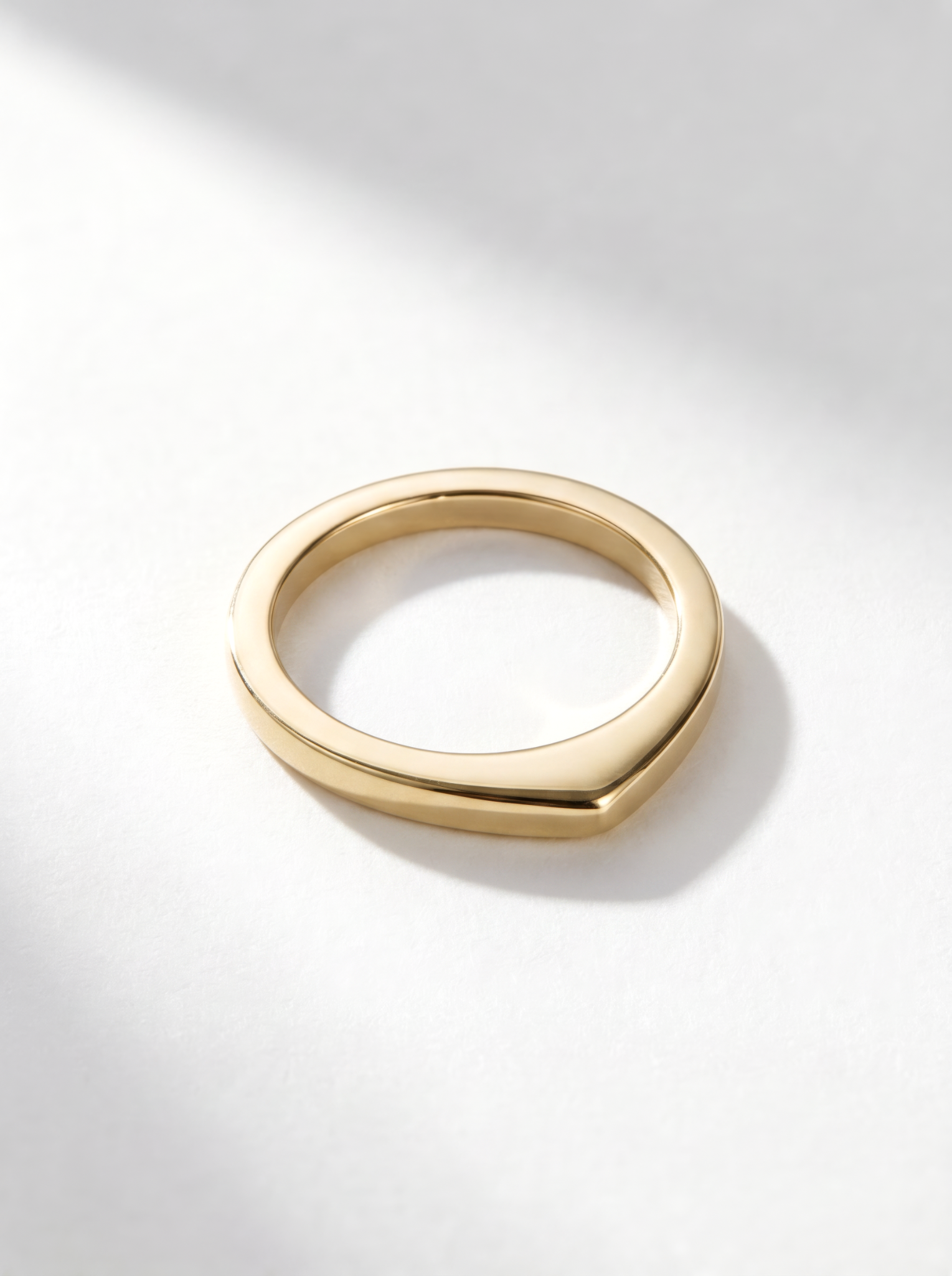 TEARDROP GOLD RING