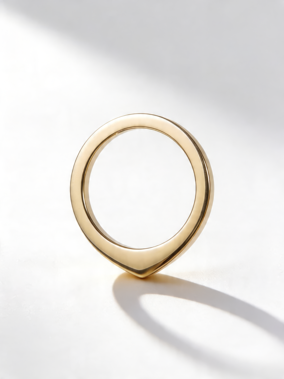 TEARDROP GOLD RING