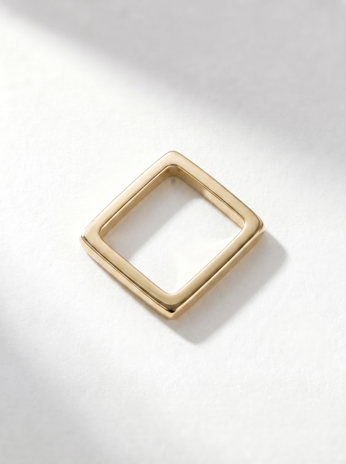 BOX GOLD RING